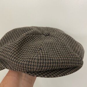 Men’s Brown Houndstooth Newsboy Wool Blend One Size Velcro Closure